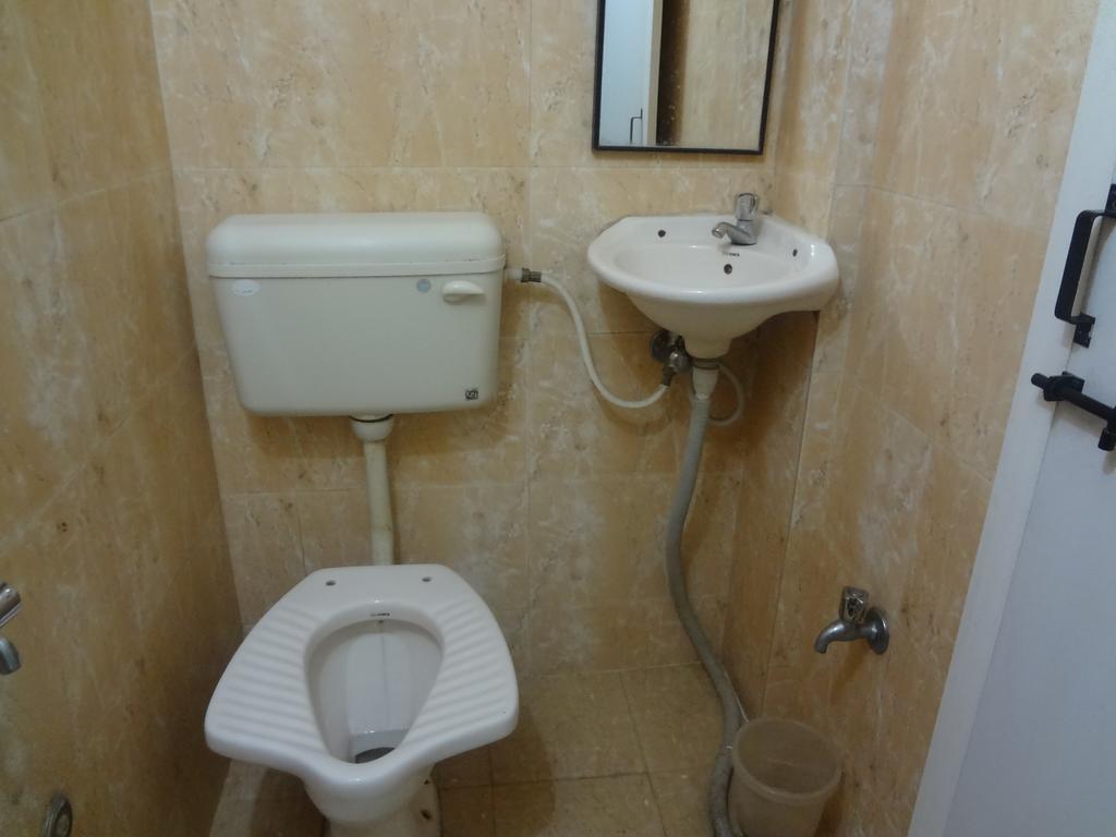 Hotel Rajmandir Poona Kamer foto